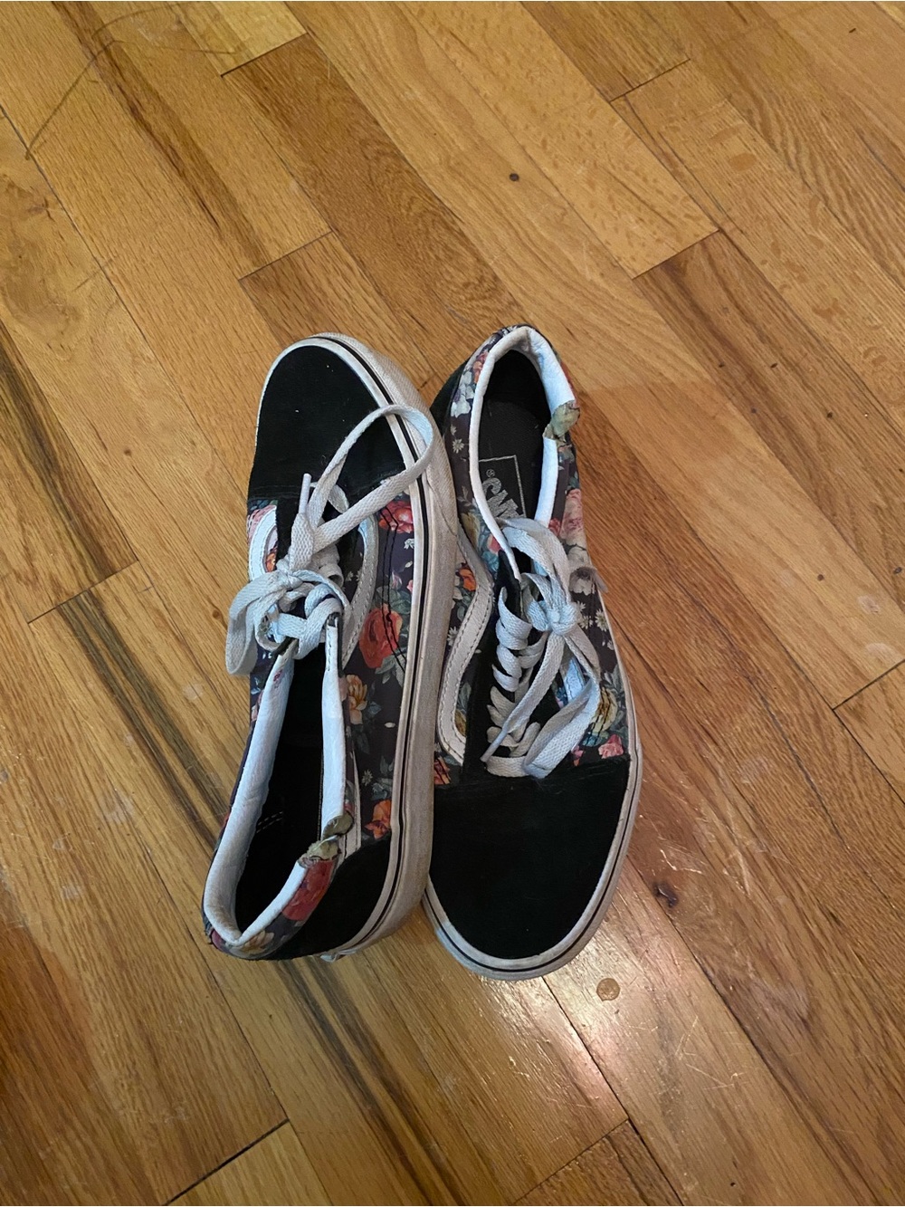 Vans Black Floral Low-Top Lace-Up Sneakers